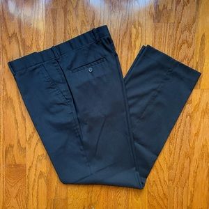 Perry Ellis 34/32 thin stripe men’s black dress pants